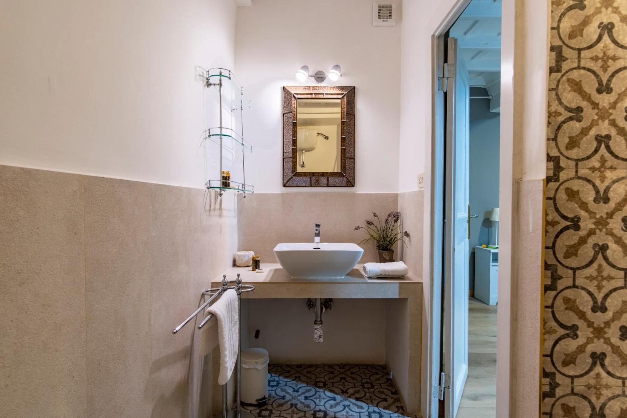 Elegantis Monti * Roma